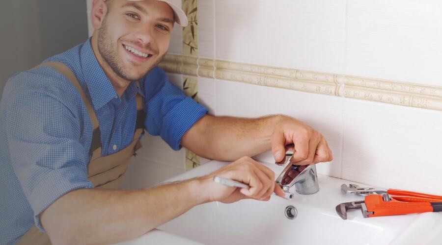 Professional expert plumbing services in Knippa, TX